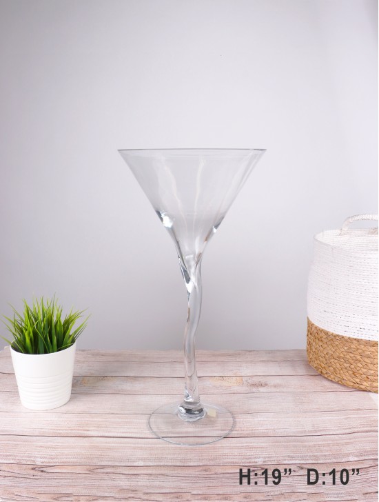 GOBLET STYLE GLASS VASE